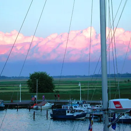 Apartment Ferienapartment Hafenperle Yachthafen